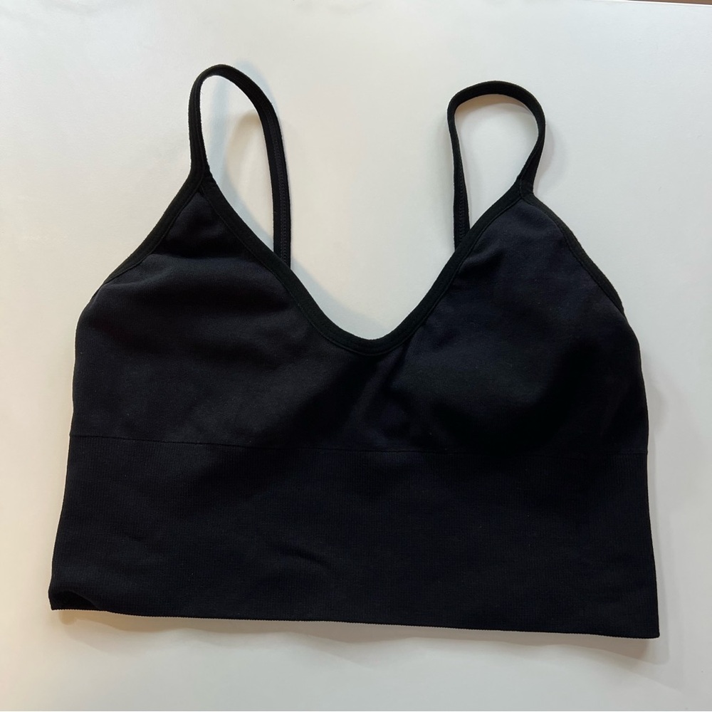 SHEIN Black Seamless Bralette